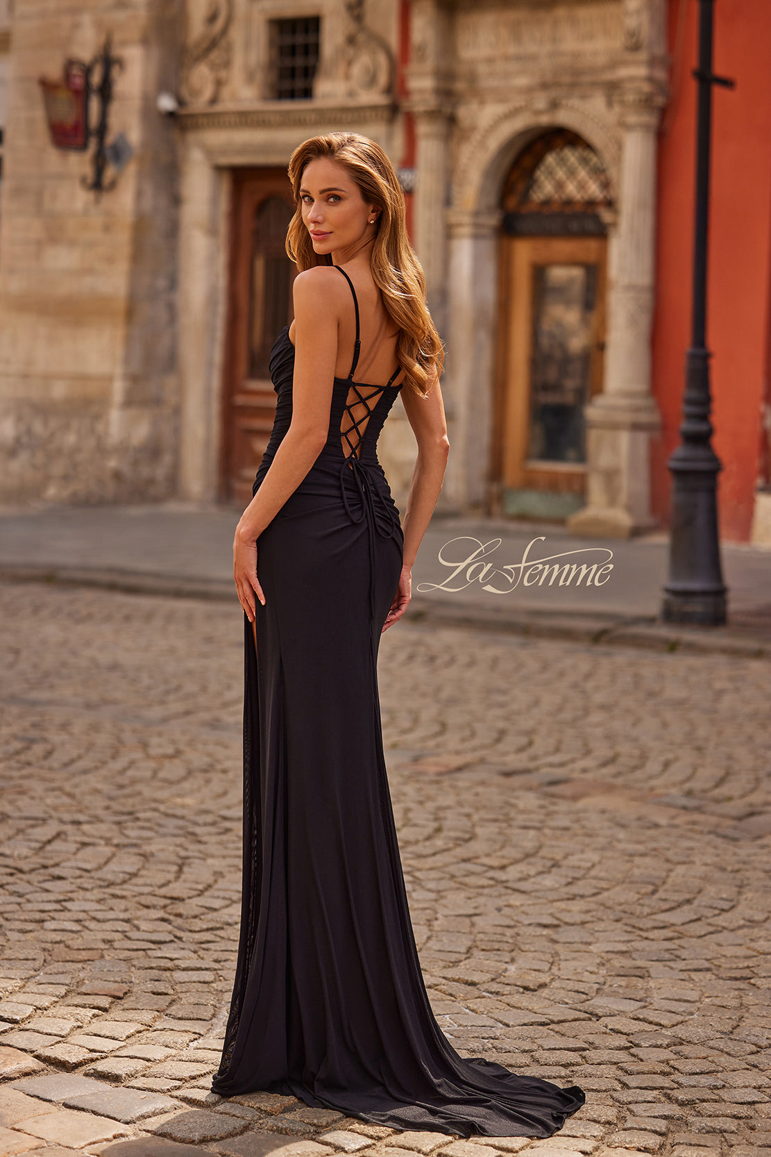 La Femme 33298