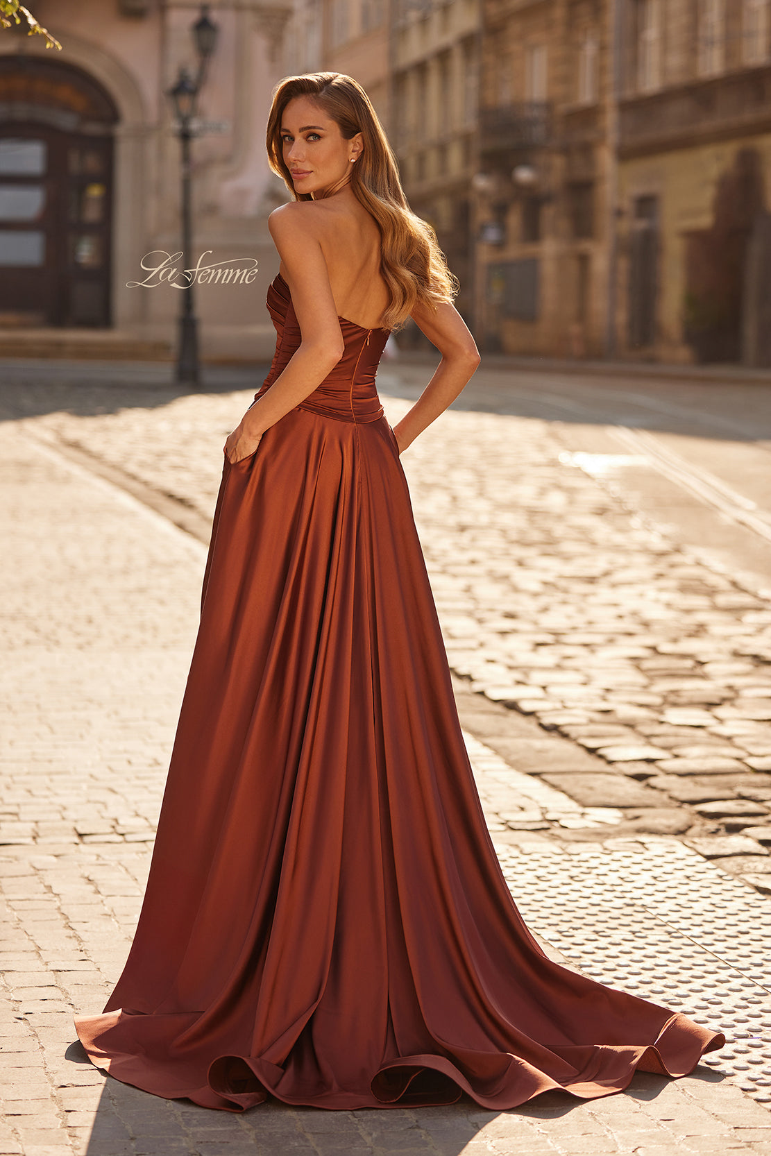 La Femme 33417